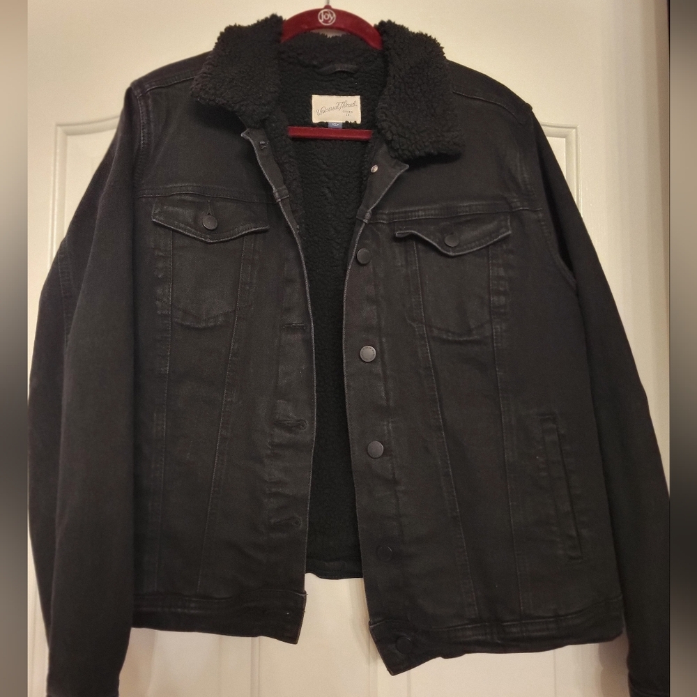 Universal Thread Womens  Black Sherpa-Lined Jacket